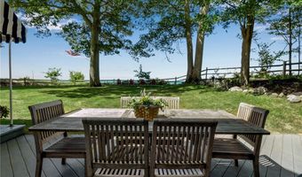 565 Wendt Dr, Angola, NY 14006