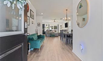 55 Walkabout Dr, Aberdeen, NC 28315