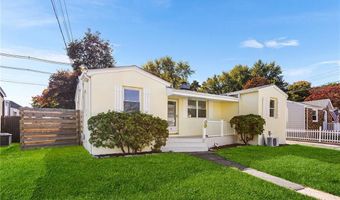 14 Whittlesey Rd, Johnston, RI 02919