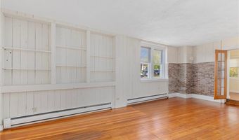 1 Columbia Ave, Jamestown, RI 02835