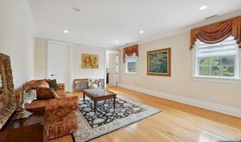 31 Marie Major Dr, Alpine, NJ 07620