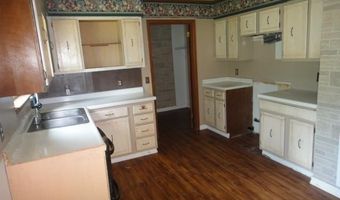 801 W Iowa St, Beebe, AR 72012