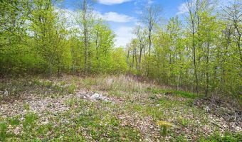 7 Frog Holler Ln, Augusta, ME 04330
