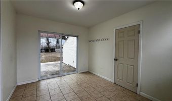 14 Palm St, North Providence, RI 02904