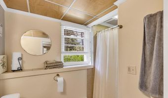 1 Sandy Ln, Bourne, MA 02532