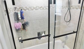 1009-11 26th Ave, Altoona, PA 16602