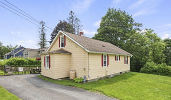 15 Summit Ave, Adams, MA 01220