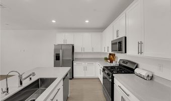 334 Laurel Peak Dr, Henderson, NV 89015