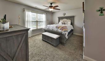 82 LAKEPOINTE Cv, Atoka, TN 38004