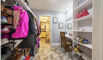 60 Boulder Dr, Batesville, AR 72501