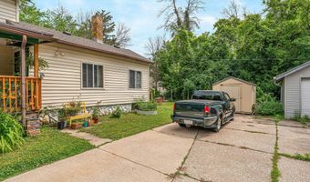 730 N STATE St, Appleton, WI 54911