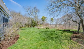 3528 Main St, Barnstable, MA 02630