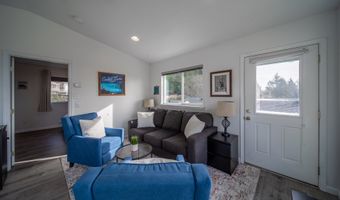 16281 CHAPMAN Ln, Brookings, OR 97415