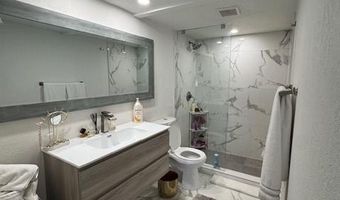 20335 W Country Club Dr 910, Aventura, FL 33180