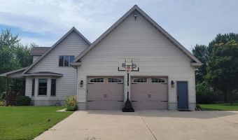 2109 E State St, Algona, IA 50511