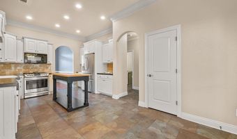 164 Crystal Lake Rd, Austin, AR 72007