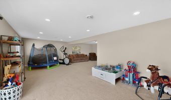1442 30th St NW, Austin, MN 55912
