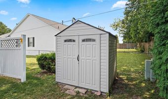 3303 E HEIDEMANN Dr, Appleton, WI 54915