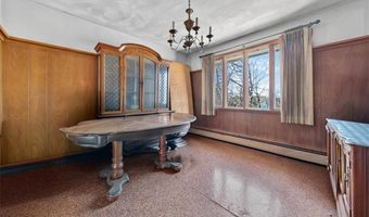 9 Orleans St, Johnston, RI 02919