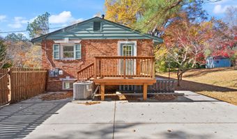 4211 DOWNING St, Annandale, VA 22003