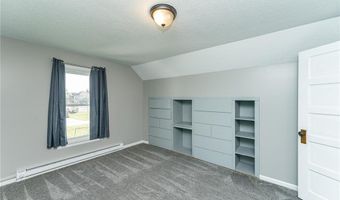 106 SW Commerce St, Adams, MN 55909