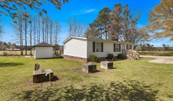 5525 Cox Rd NW, Ash, NC 28420