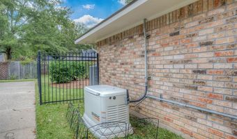 4101 Lakeway Cir, Benton, LA 71006