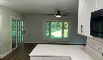 6429 Amherst Cir, Ashtabula, OH 44004