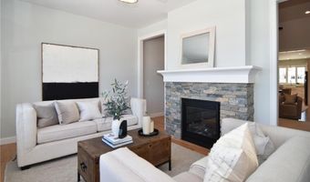 515 School St, North Kingstown, RI 02852