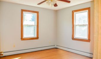 499 W River Rd, Augusta, ME 04330