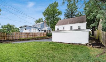 884 S Chesterfield Rd, Columbus, OH 43209