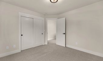 916 SE 35TH St, Battle Ground, WA 98604