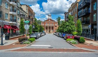 212 Brooke Dr, Alpharetta, GA 30009