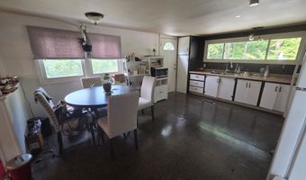 43 Catamount Hill Dr, Allenstown, NH 03275