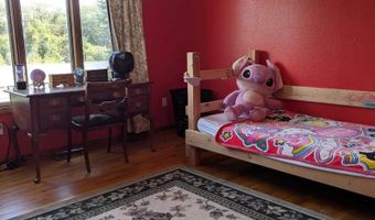 10617 Niggli Rd, Alhambra, IL 62001