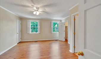 444 Kingswood Ct, Albany, GA 31707
