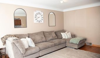9706 Sterling Ave, Allen Park, MI 48101