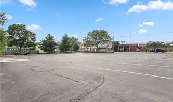 376 Bullocks Point Ave, East Providence, RI 02915