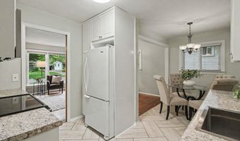 2727 Hampshire Rd, Ann Arbor, MI 48104
