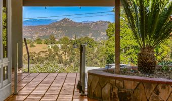 1559 Pedregal Dr, Escondido, CA 92025