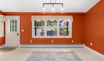 29 Fenner Ave A, East Providence, RI 02915