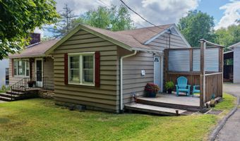 163 N Washington St, Alderson, WV 24910