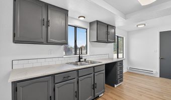 803 Eisenhower St, American Falls, ID 83211