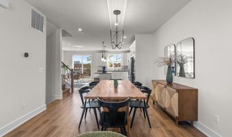 42131 SHINING STAR Sq, Ashburn, VA 20148