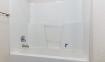 490 Snowflake St, American Falls, ID 83211