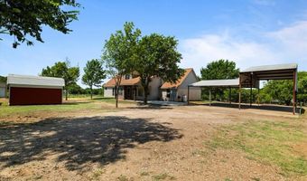 402 N Parkway Dr, Alvarado, TX 76009