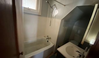 216 2ND Ave, Antigo, WI 54409