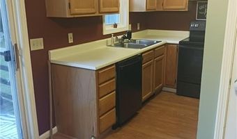 45 Niblick Cir 45, Coventry, RI 02816