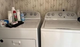 153 Sparrow Dr, Augusta, ME 04330
