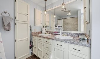 34 Windsor Ave, Augusta, ME 04330